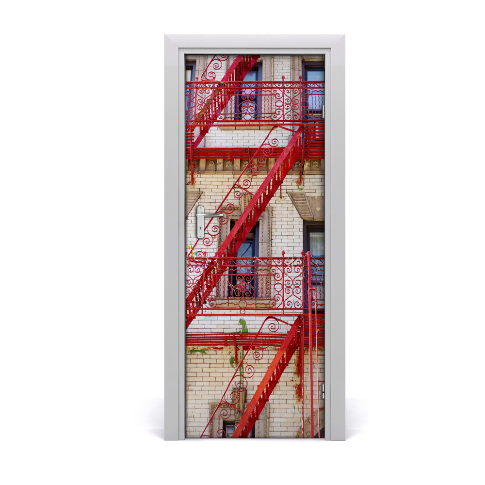 Fototapeta samolepiace na dvere Nájomný dom červené schodisko
