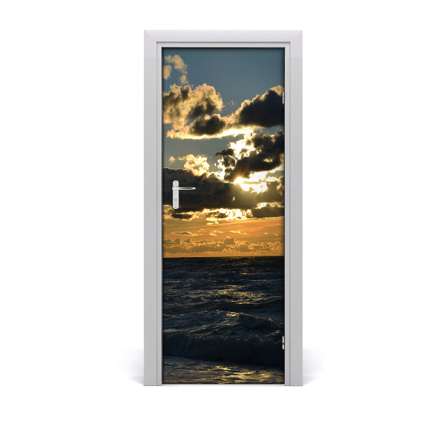 Fototapeta samolepiace na dvere Mraky pri západe slnka