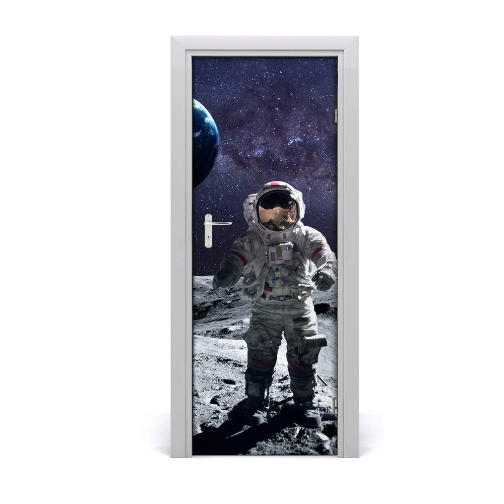 Fototapeta samolepiace na dvere Astronaut na planetárnom pozadí
