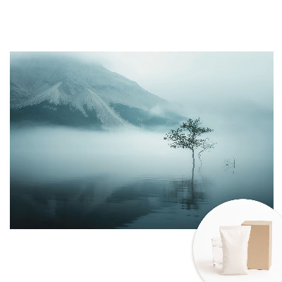 Fototapeta na vliese Osamelý strom v rannej hmle