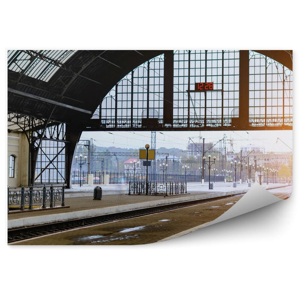 Fototapeta Prazna železniška postaja lahka pot