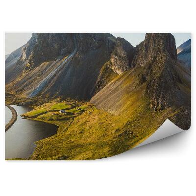 Fototapeta Zelené Vysoké Hory Na Ostrove Cesta Voda