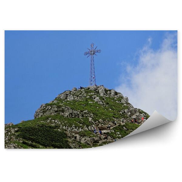 Fototapeta na stenu Giewont vrchol skala turisti obloha mraky tatry