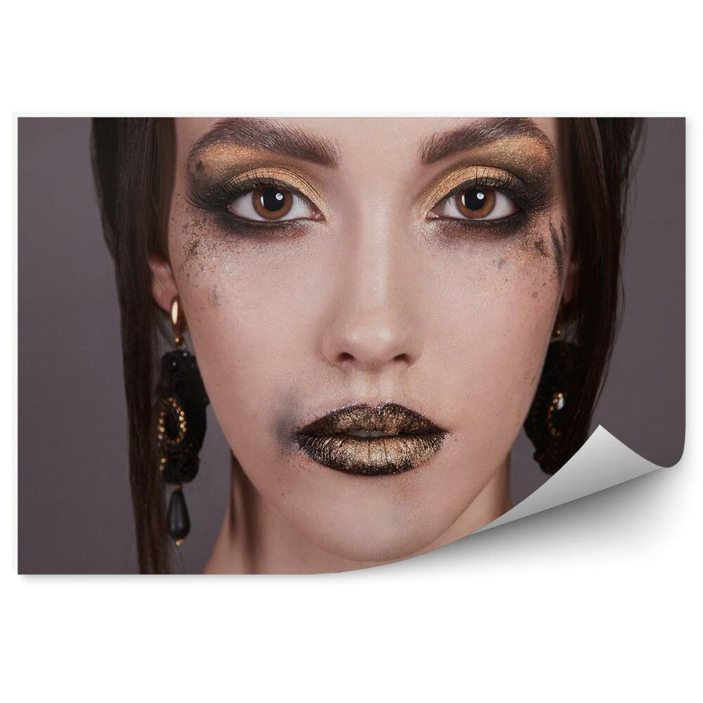 Fototapeta na stenu Portrét Mladej Ženy S Lesklým Make-Upom