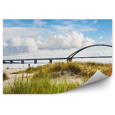 Fototapeta Most Jachta Tráva Piesok Jazero Obloha Mraky