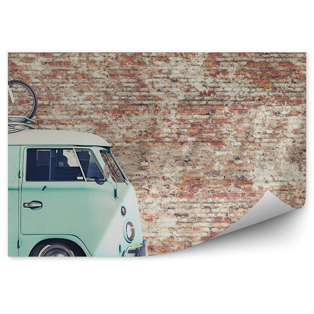 Fototapeta Tehlový múr a zelená dodávka