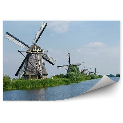 Fototapeta Klasični leseni mlini na veter ob kanalu