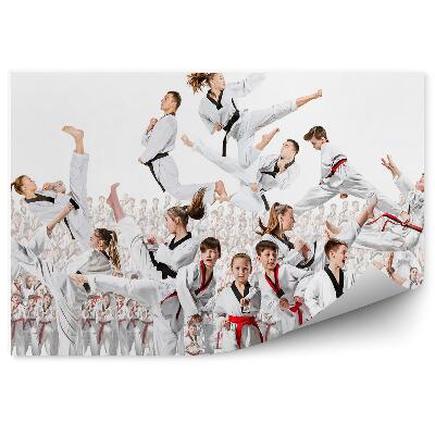 Fototapeta Kolaž otrok, ki trenirajo karate