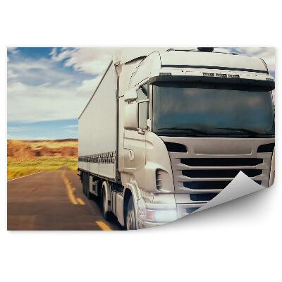 Fototapeta Biely kamión na krajinnom pozadí