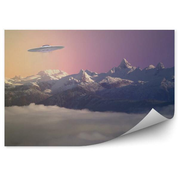 Fototapeta 3d Kozmická Loď Ufo Aljaška Hory Sneh Zima Hmla