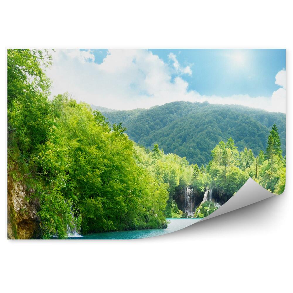 Fototapeta Kopec les vodopád modrá voda