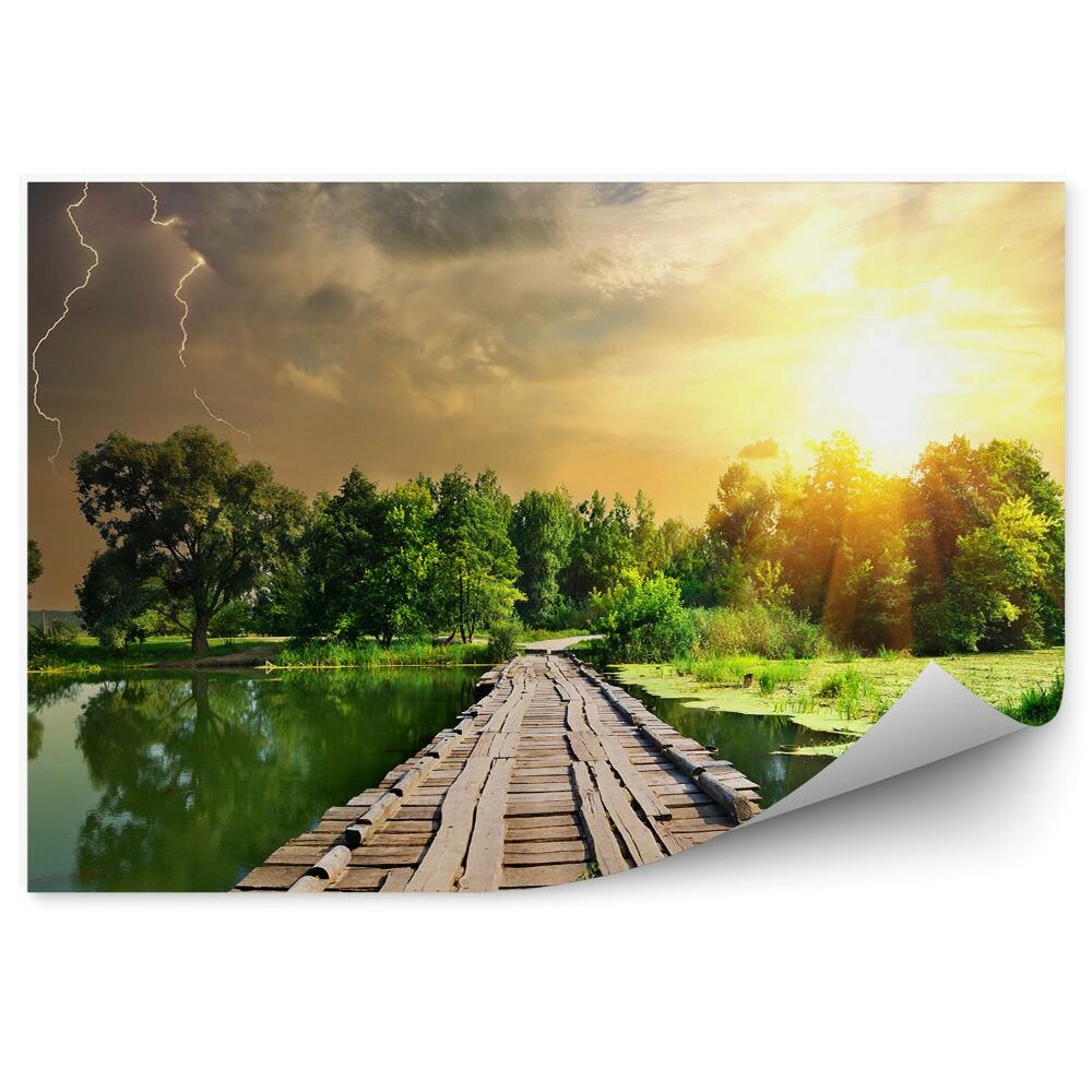 Fototapeta na stenu Drevený Most Jazero Stromy Obloha Mraky Búrka Západ Slnka