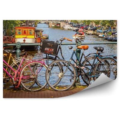Fototapeta Bicykle proti kanálu v Amsterdame