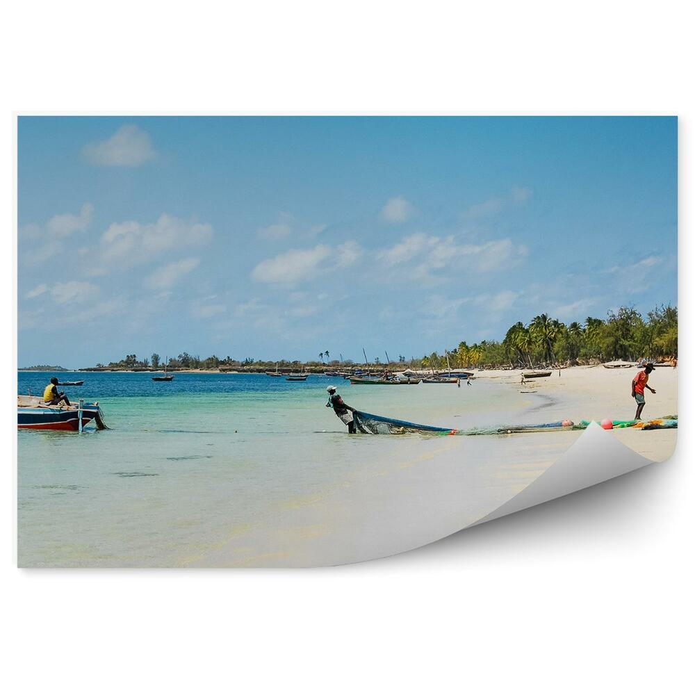 Fototapeta na stenu Sieť Lode Ľudia Palmy Oceán Pláž Nebo Mraky