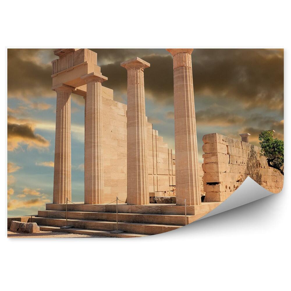 Fototapeta na stenu Antične ruševine stolpiči oblačno nebo