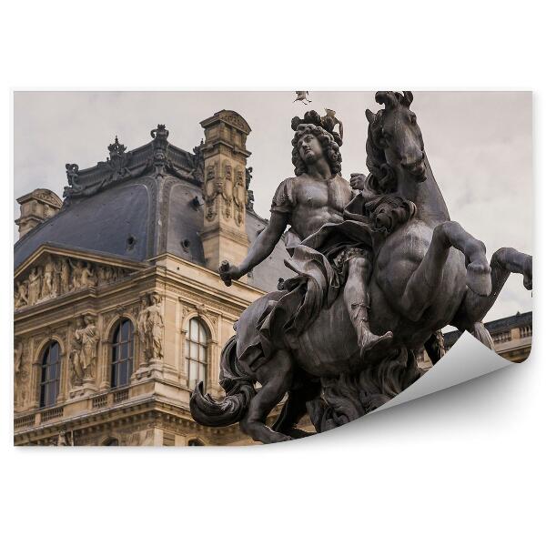 Fototapeta na stenu Múzeum Louvre jazdec na koni obloha mraky Paríž Francúzsko