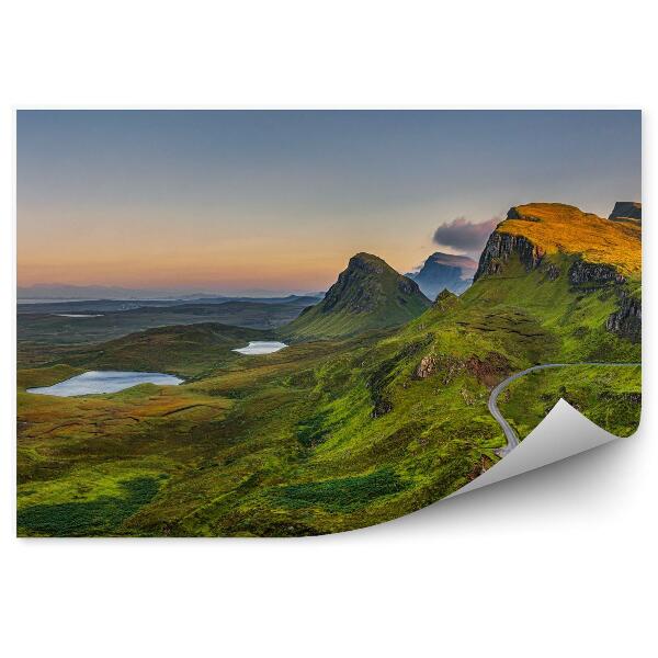 Fototapeta na stenu Hory Quiraing pri západe slnka Škótsko