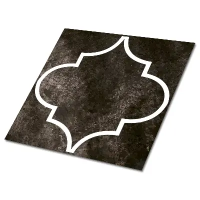 Vinylové dlaždice s arabským vzorom na betóne