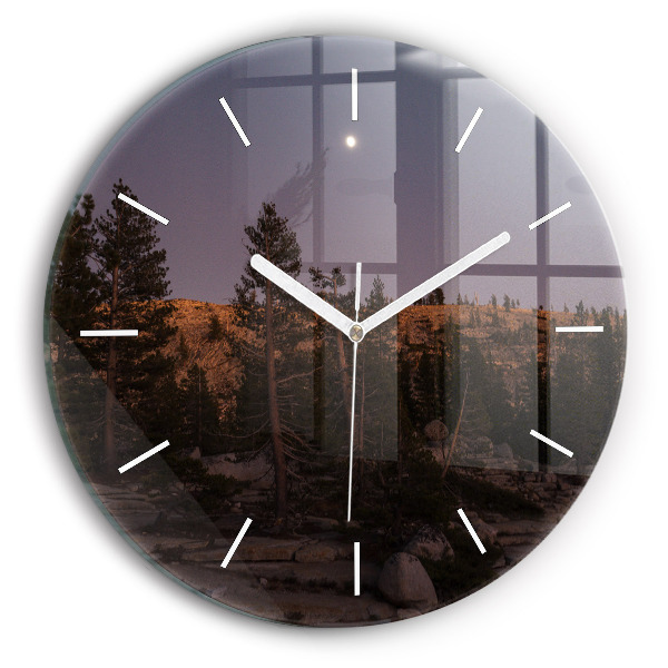 Okrúhle sklenené hodiny Kamenistá cesta v Yosemitoch