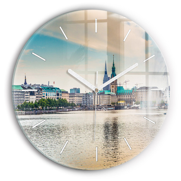 Okrúhle nástenné hodiny Binnenalster v Hamburgu